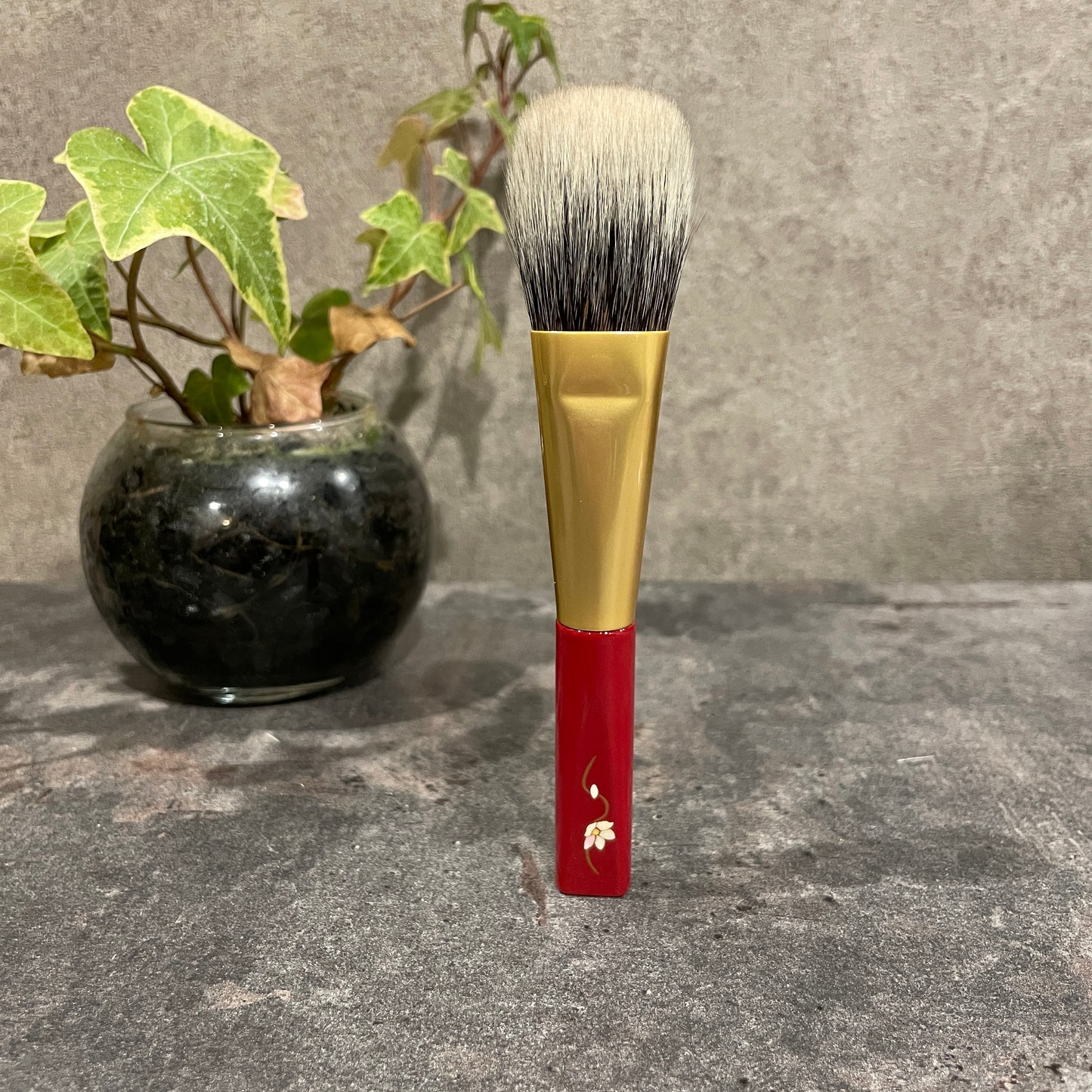 KOYUDO WCS cheek brush,flat round,white Canadian squirrel,by Yoshiki