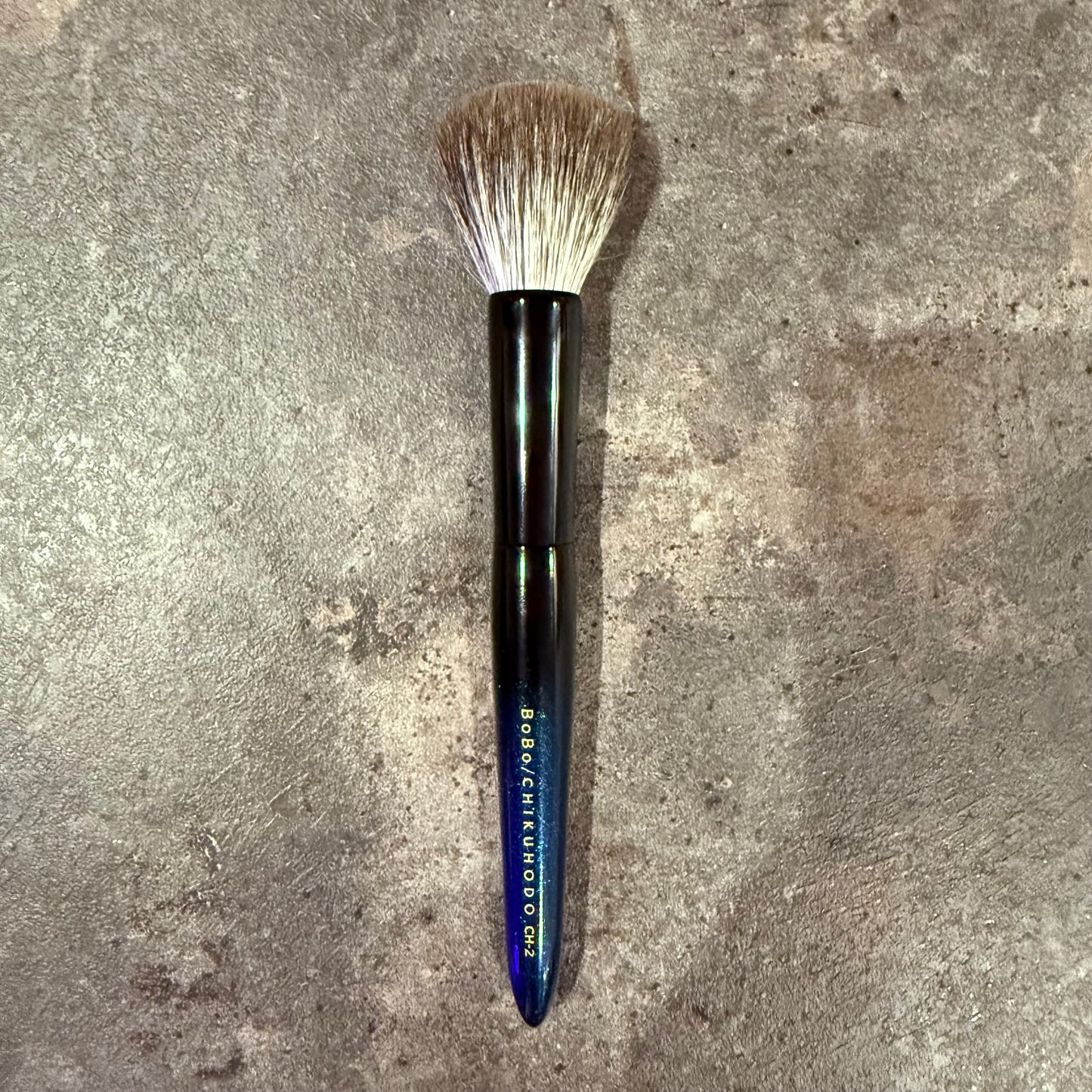 BoBo/CHIKUHODO Pom Pom brush CH-2 black fox mix silver fox Nebulae series