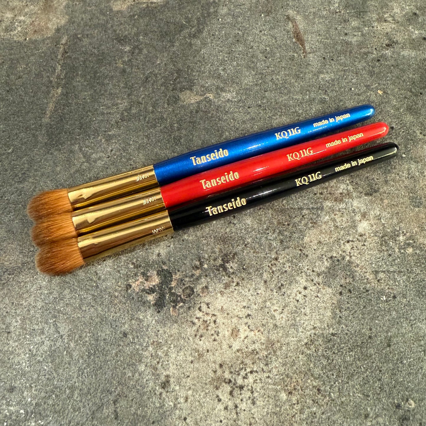 Tanseido KQ11G eyeshadow brush ,M size,Kolinsky