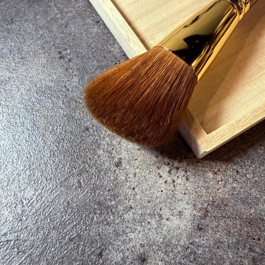 BISYODO bobo collaboration cheek brush angled kolinsky