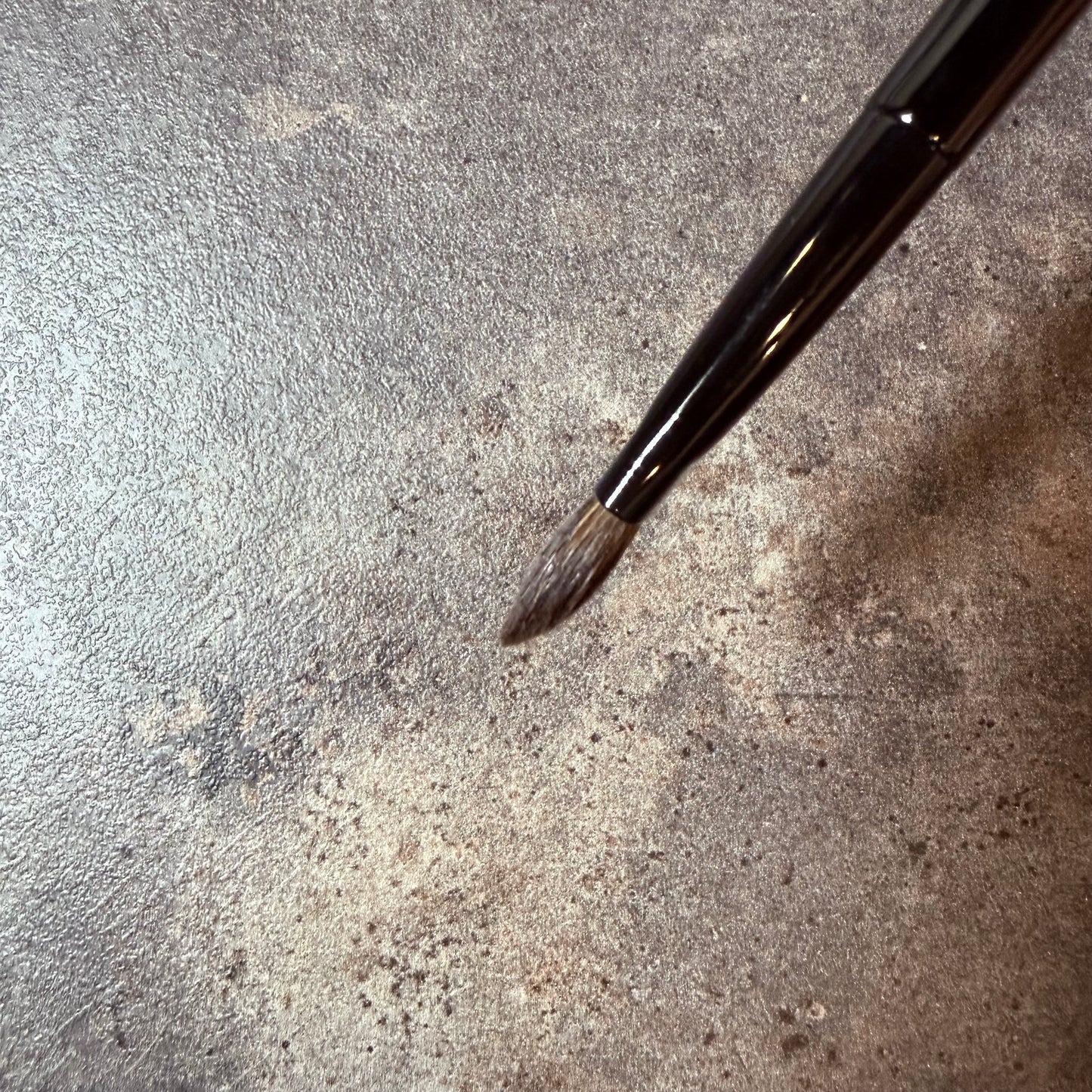 KOYUDO Limited Edition Eyeshadow brush Gray Squirrel