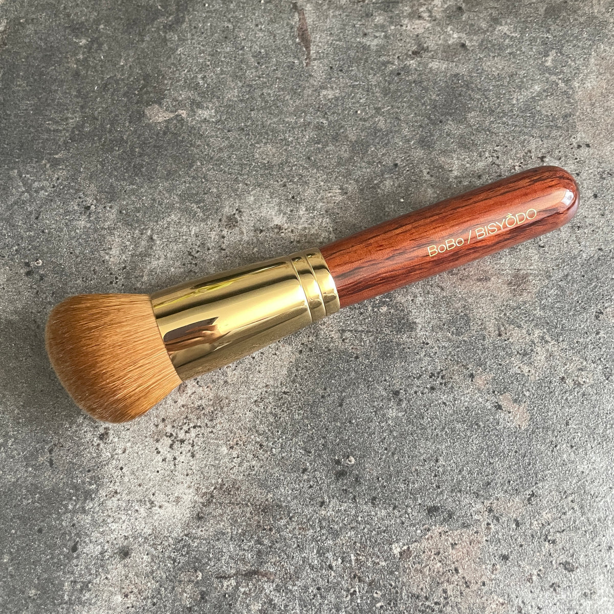 BISYODO bobo collaboration face brush angle kolinsky