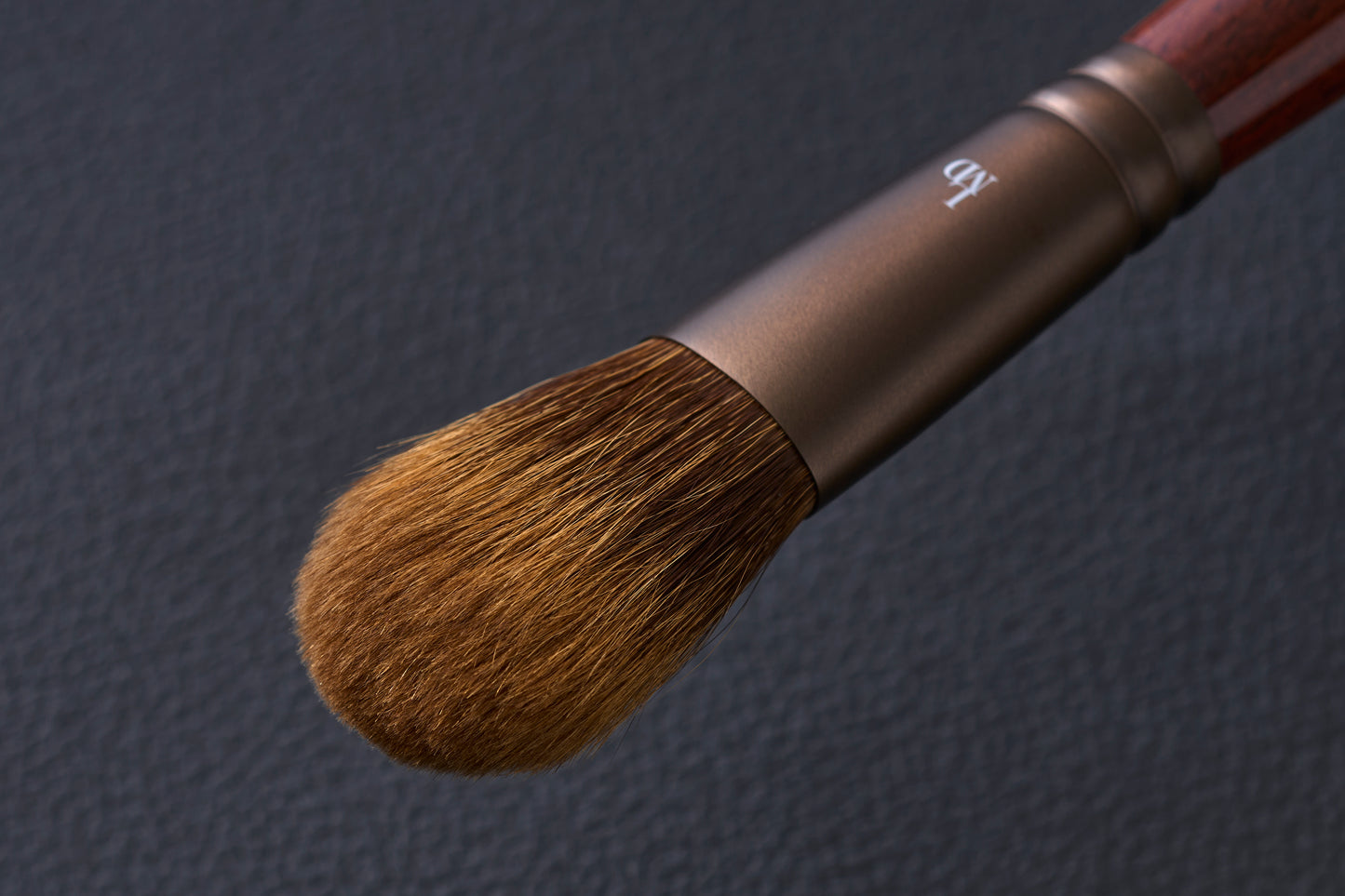 BISYODO Cheek brush L-C01 limited edition Pine squirrel serise