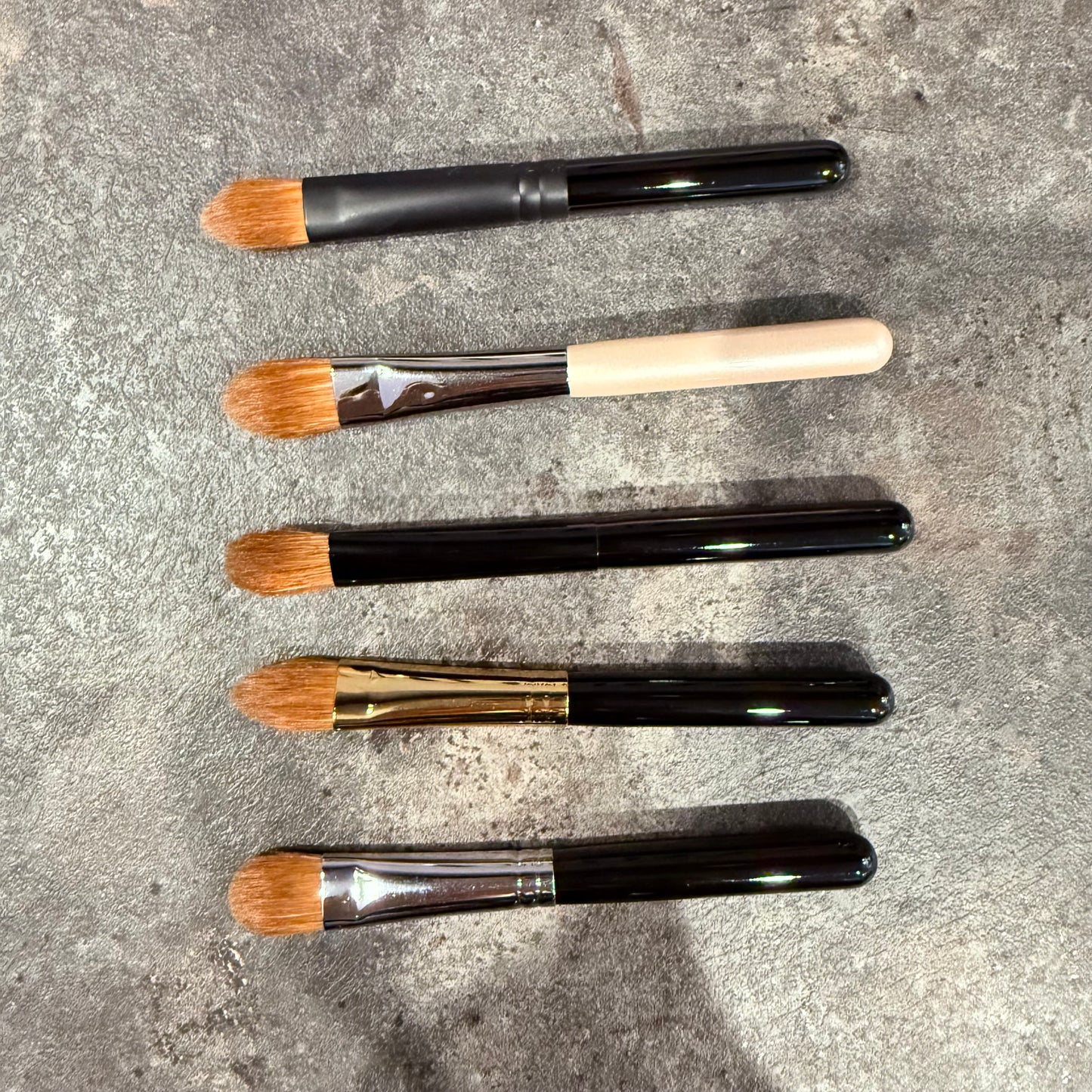 CHIKUHODO outlet brush eyeshadow brush weasel