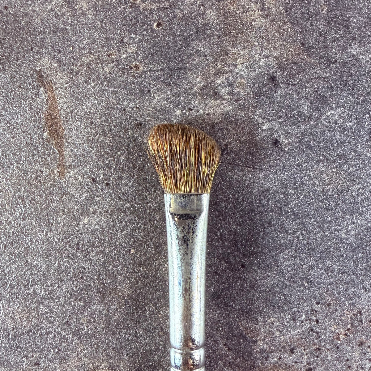 HAKUHODO older version B232 G232 Angled Eyeshadow Brush Pine Squirrel & North American Squirrel