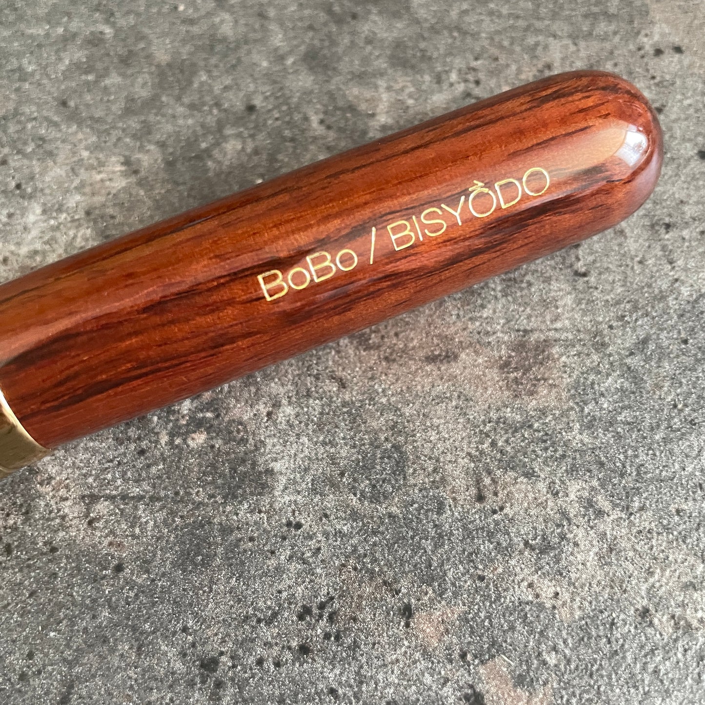 BISYODO bobo collaboration face brush angle kolinsky