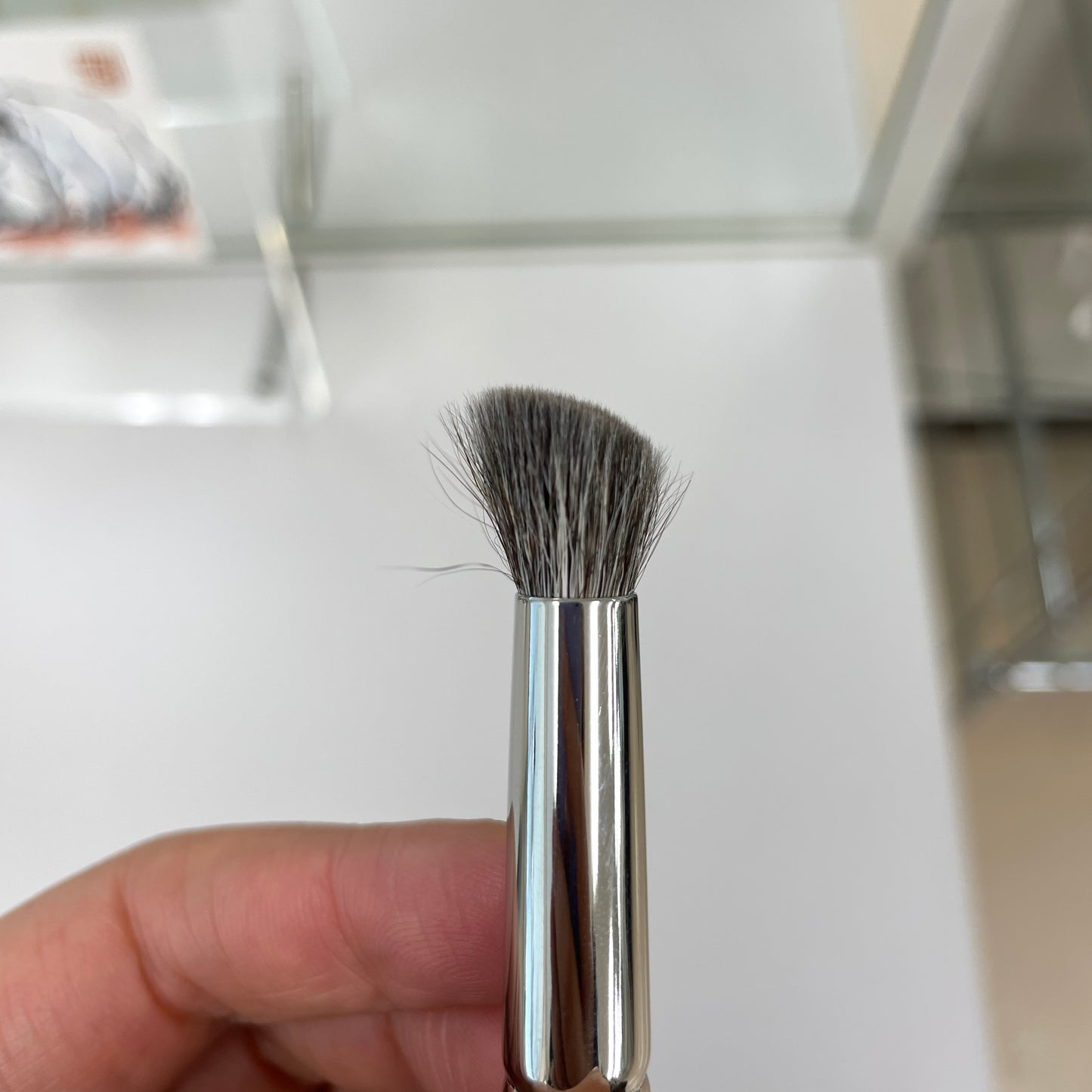 HAKUHODO G125A eyeshadow brush nose shadow brush round-angle gray squirrel mix goat