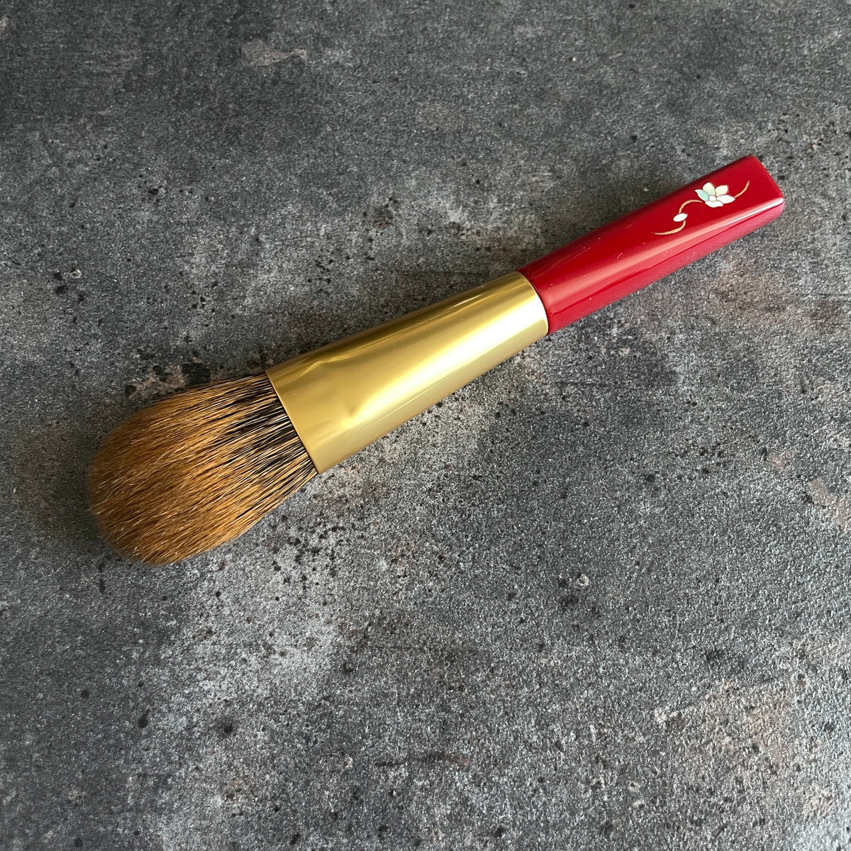 KOYUDO WCS cheek brush,flat round,white Canadian squirrel,by Yoshiki