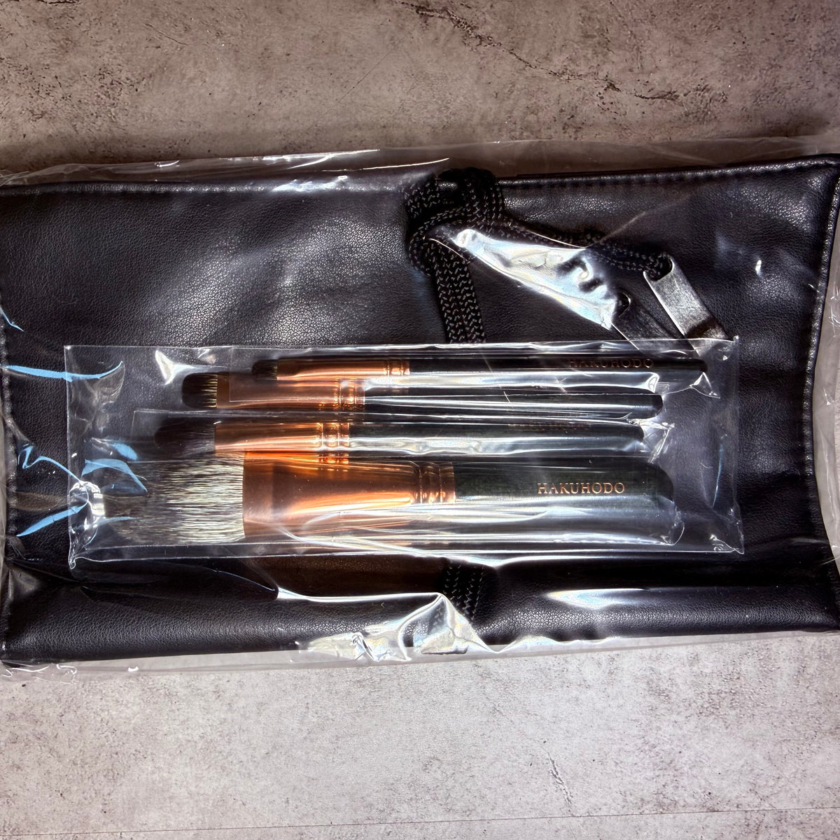 HAKUHODO limited makeup brush set