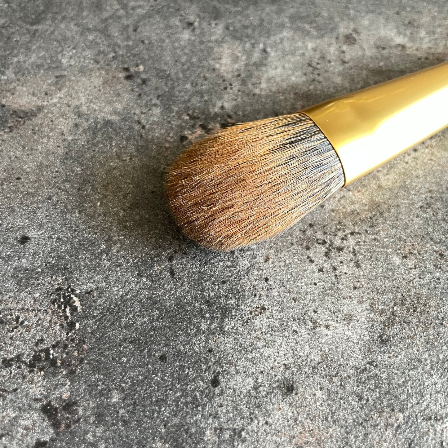 KOYUDO WCS cheek brush,flat round,white Canadian squirrel,by Yoshiki