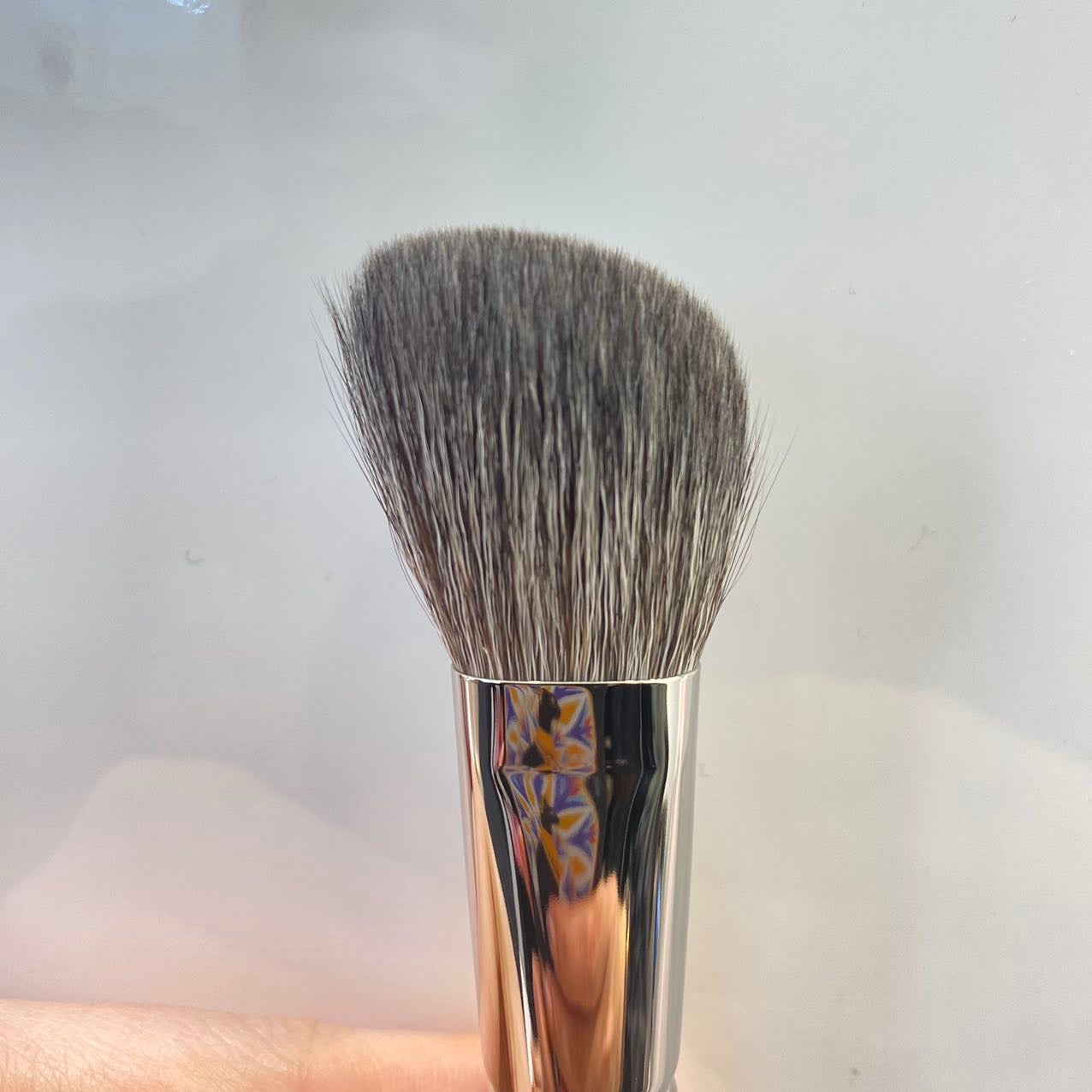 HAKUHODO G512 highlight contour brush angle gray squirrel mix goat