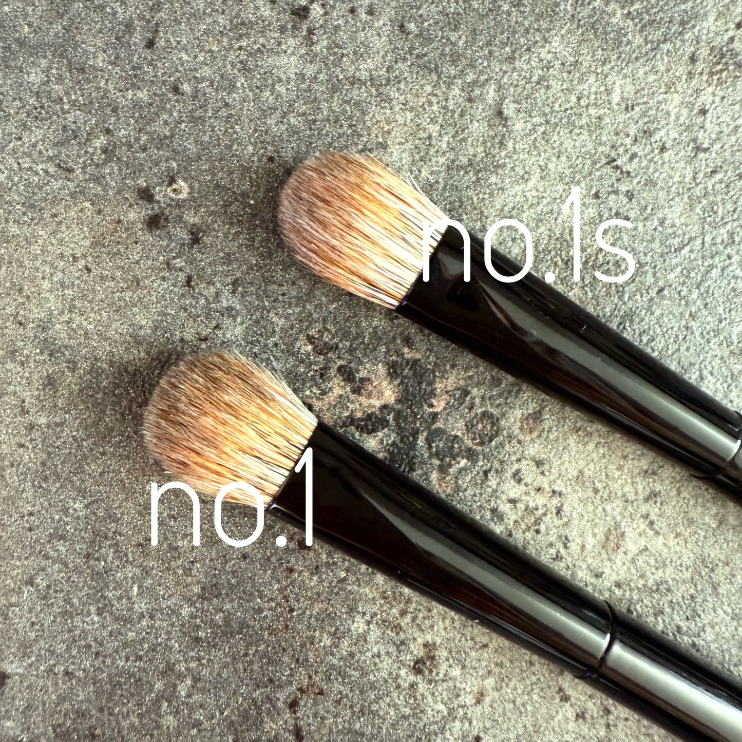 KOYUDO bobodo series eyeshadow brush,Red Canadian squirrel mix high grade saikoho