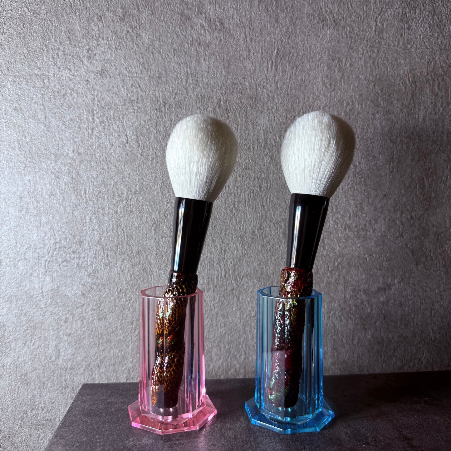 KOYUDO powder brush Gokujyo Saibikoho Embossed Wajima lacquer