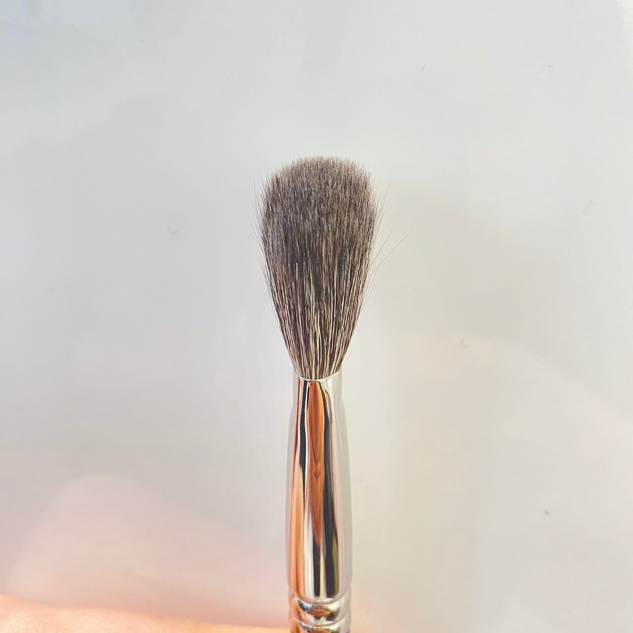 HAKUHODO G511 highlight brush angle gray squirrel mix goat