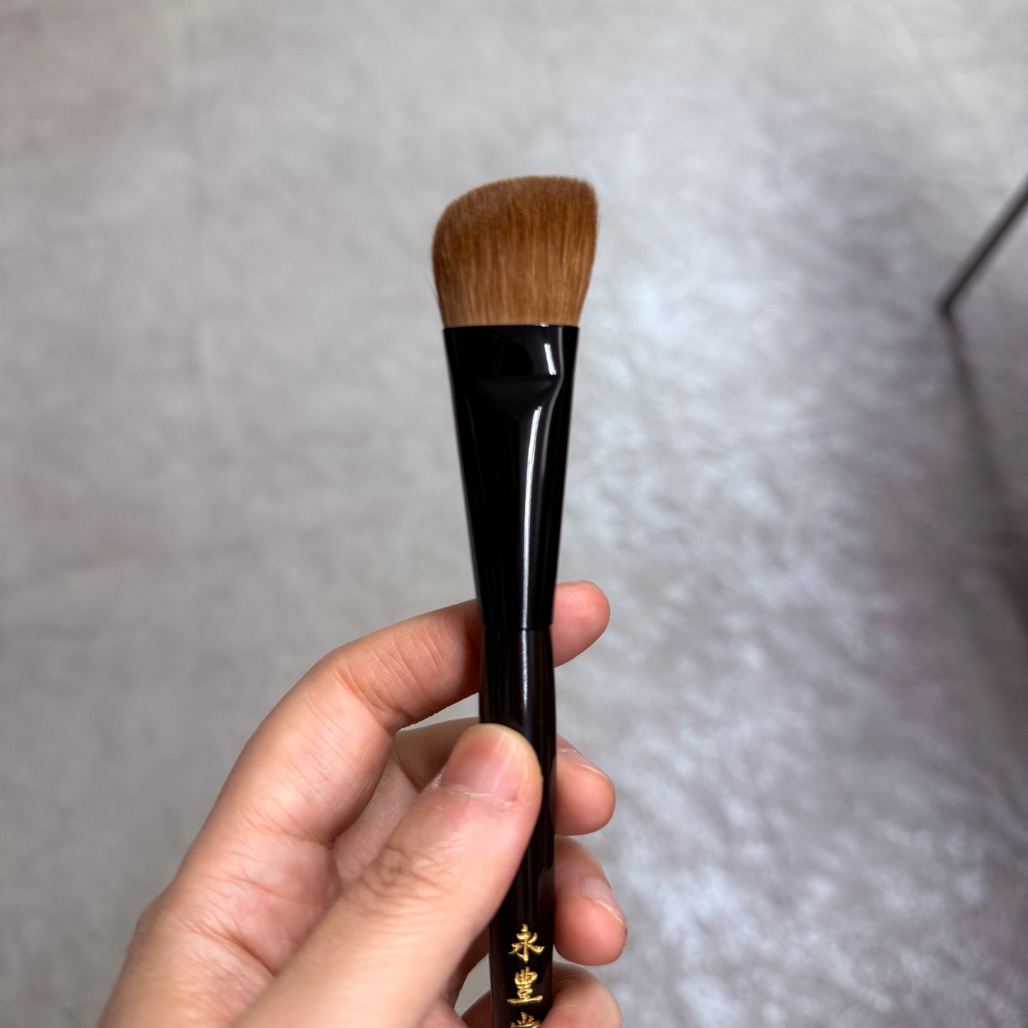 EIHODO foundation brush angle weasel