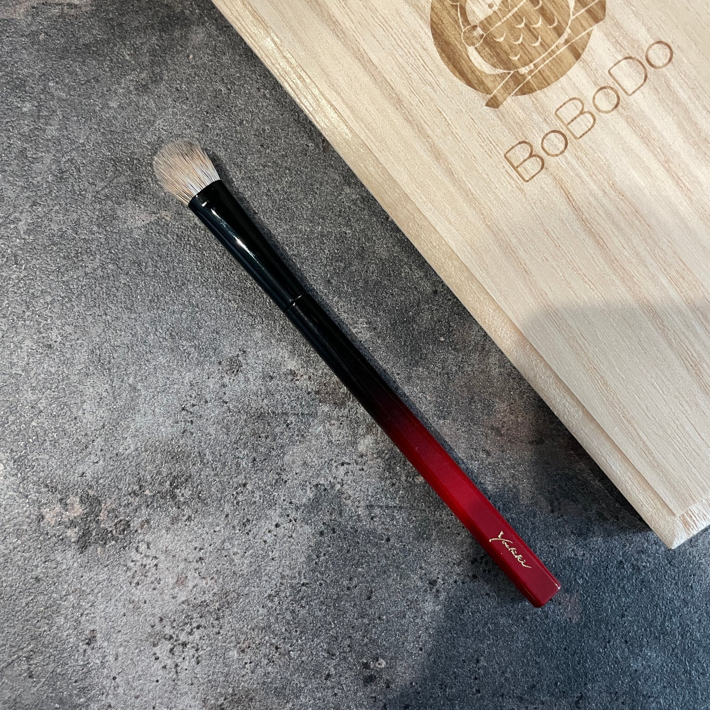 KOYUDO bobodo series eyeshadow brush,Red Canadian squirrel mix high grade saikoho