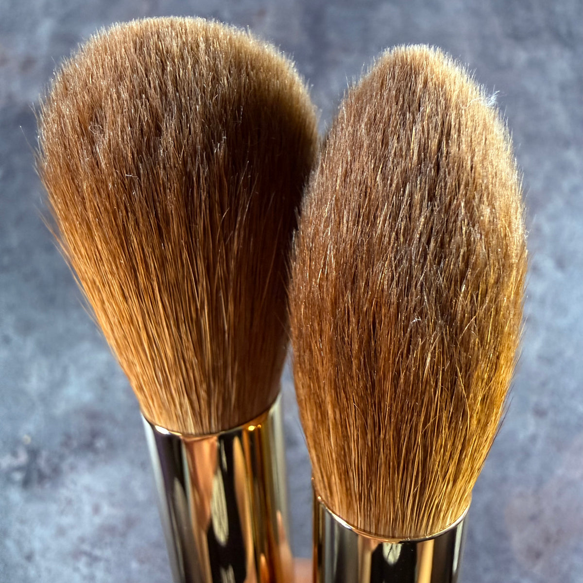 BISYODO bobo collaboration Cheek Highlight Brush Flame /Round kolinsky
