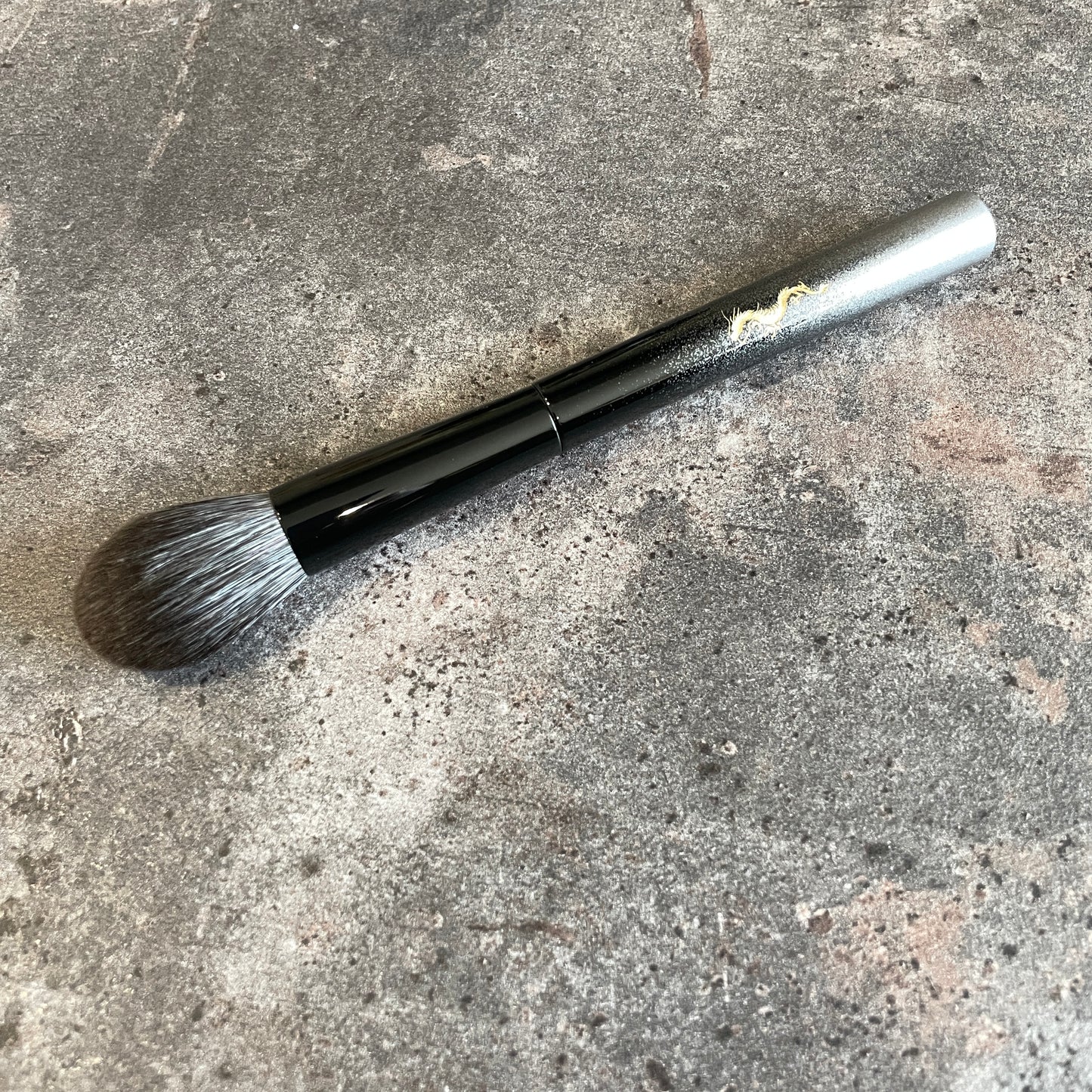 KOYUDO cheek brush,blue fox,round,limited edition by Yoshiki