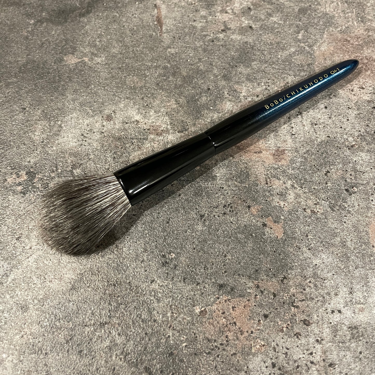 BoBo/CHIKUHODO cheek highlight brush CH-1,3D angle,Gray squirrel mix Saikoho,Nebulae series