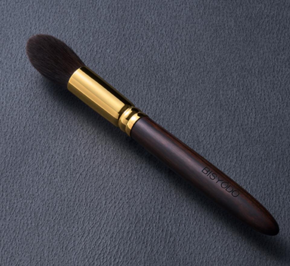BISYODO G-HC-01 HIGHLIGHT/CHEEK BRUSH, GRAND SERIES