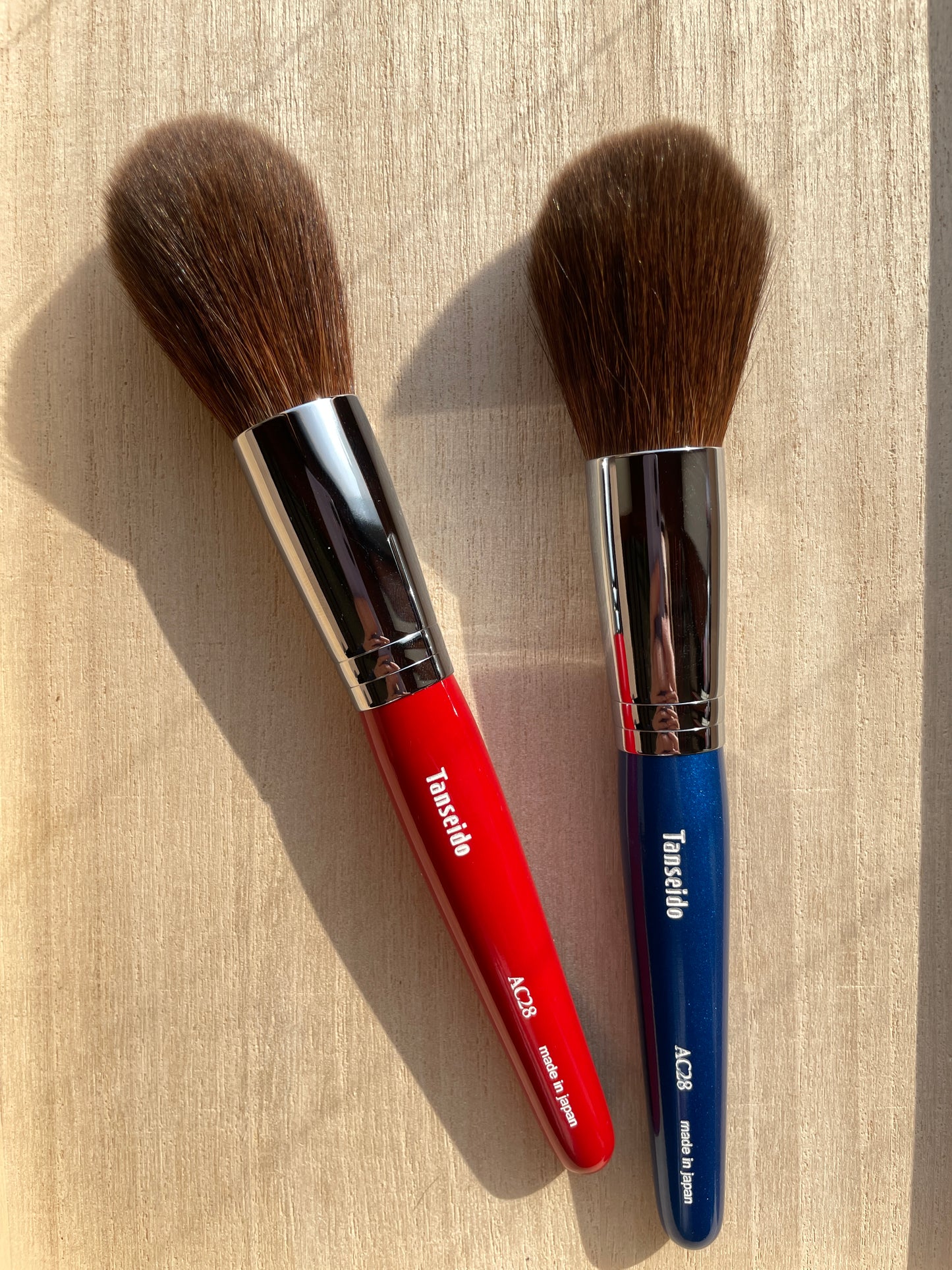 Tanseido AC28 Powder brush,round, Red squirrel