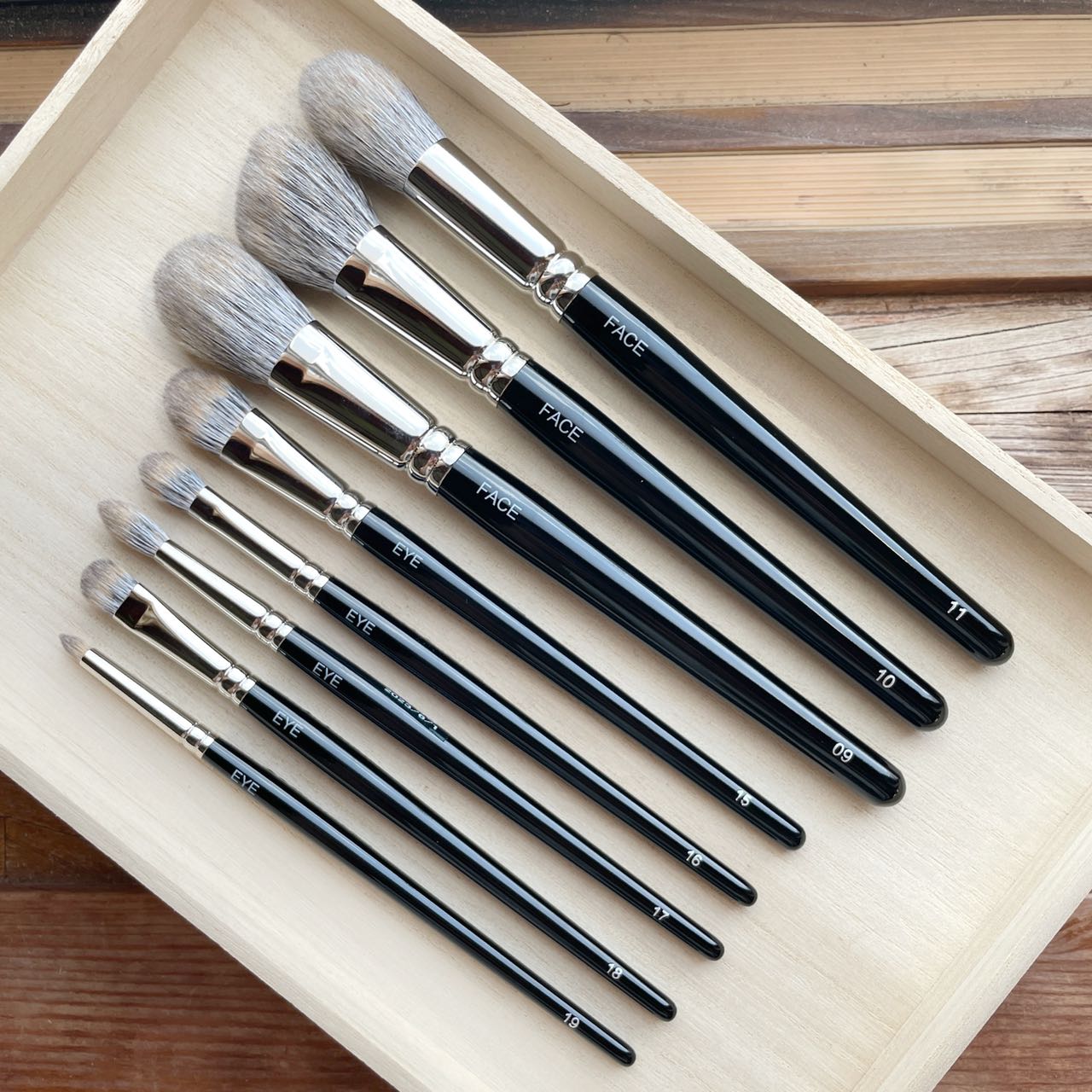 Number Eight face 09 cheek brush flat/paddle Squirrel mix saikoho