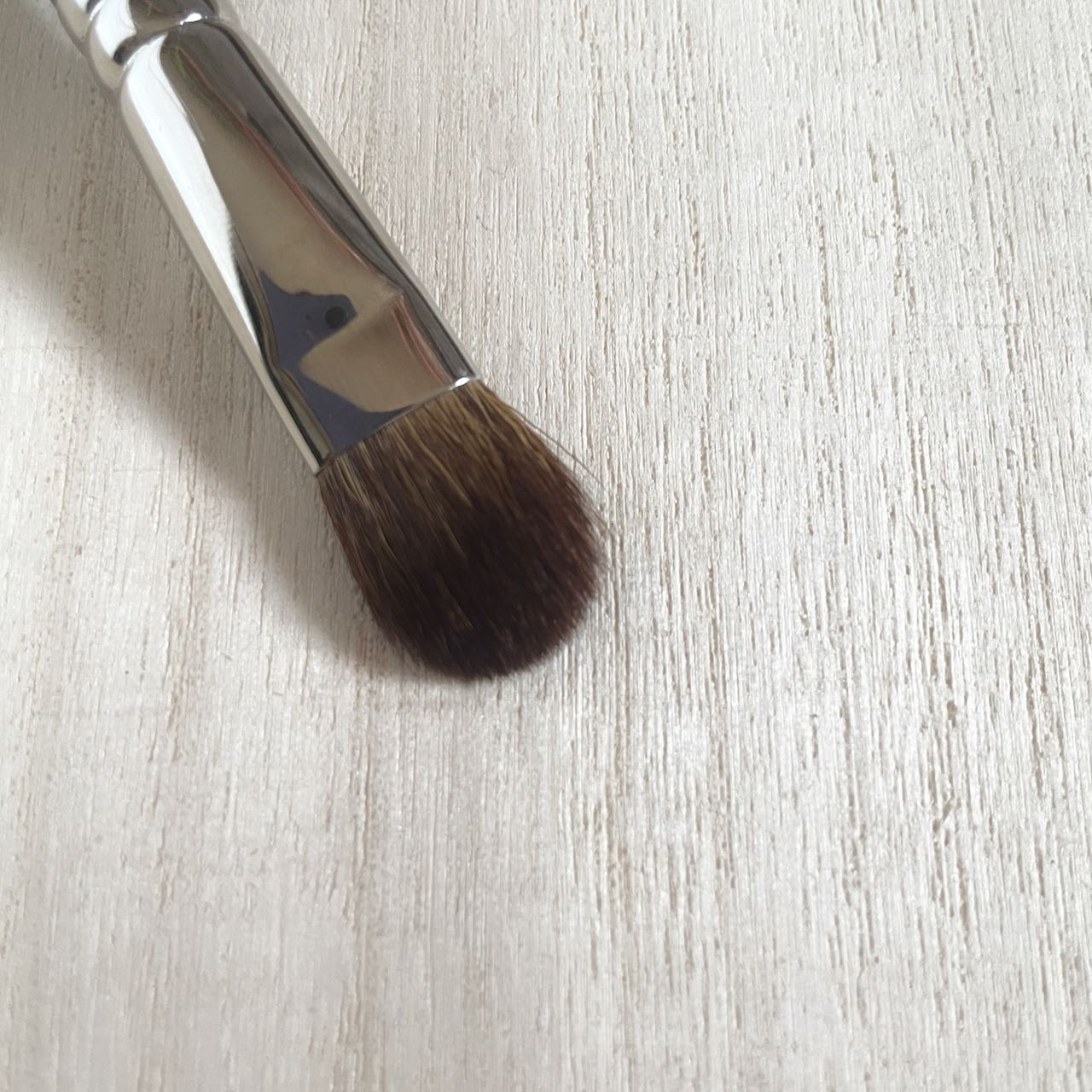 Number Eight Eye 09eyeshadow brush L flat round Dyed Saikoho