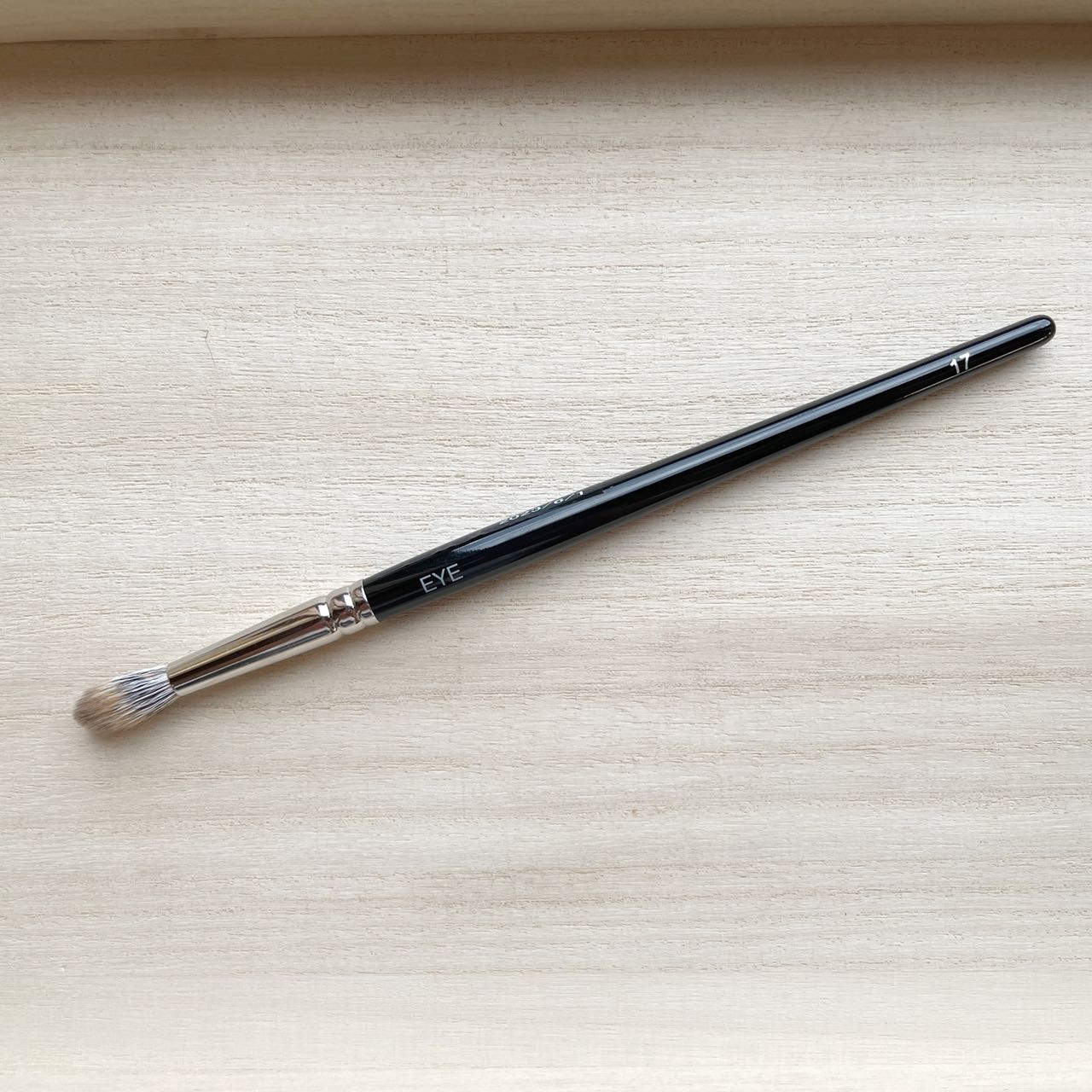 Number Eight EYE 17 eyeshadow brush,blend,Round,Squirrel mix Saikoho
