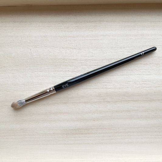 Number Eight EYE 17 eyeshadow brush,blend,Round,Squirrel mix Saikoho