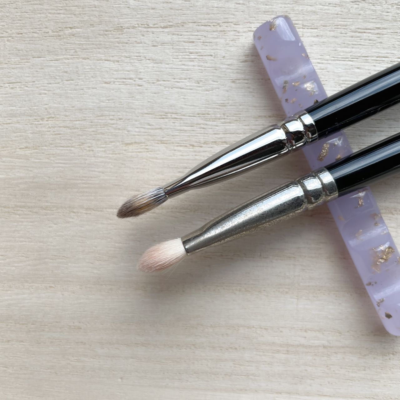 Number Eight EYE 18 eyeshadow brush,S size,Flat,Squirrel mix Saikoho