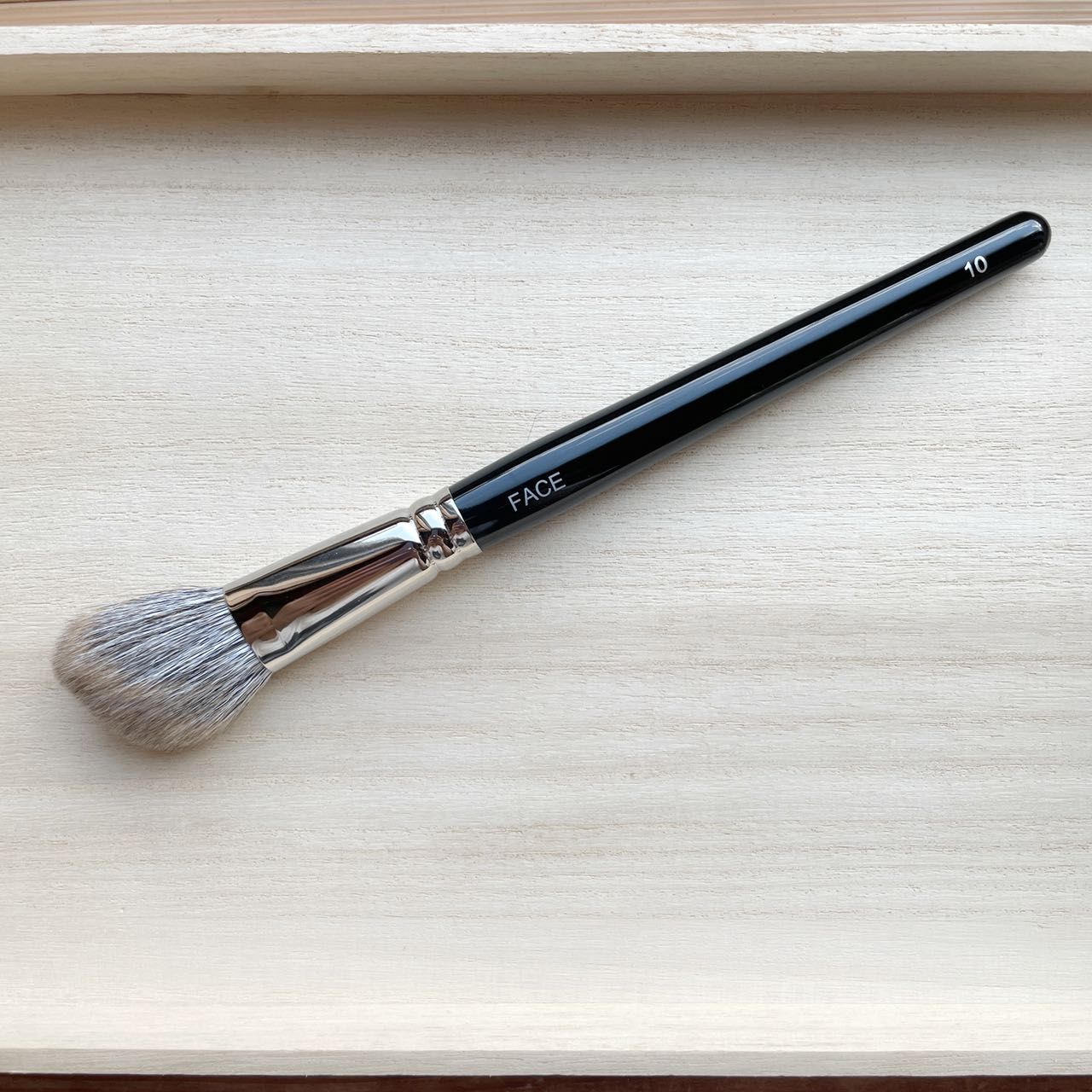 Number Eight face 10 Contour Brush Angled Squirrel mix saikoho