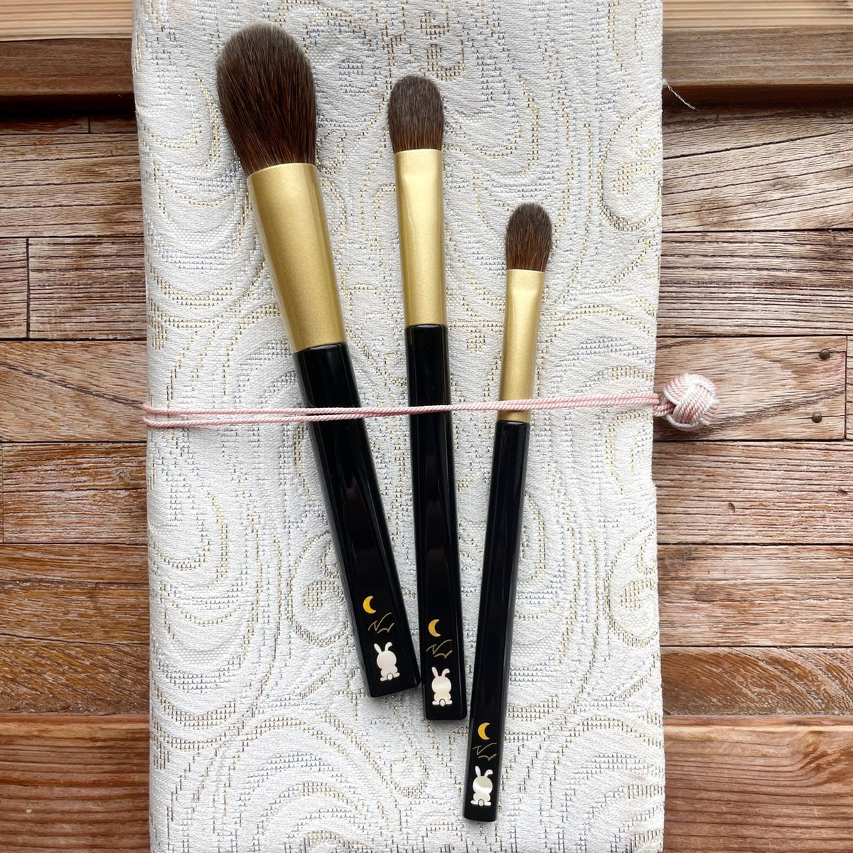 KOYUDO Red Tail Squirrel brush set,cheek brush,eyeshadow brush,Raden bunny handle,By Yoshiki