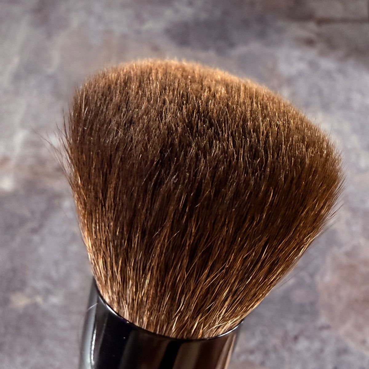 Takeda Brush outlet Puff Brush with Extra-Short Handle 23RFS SQU-SS BK (100% Gray Squirrel Hair)