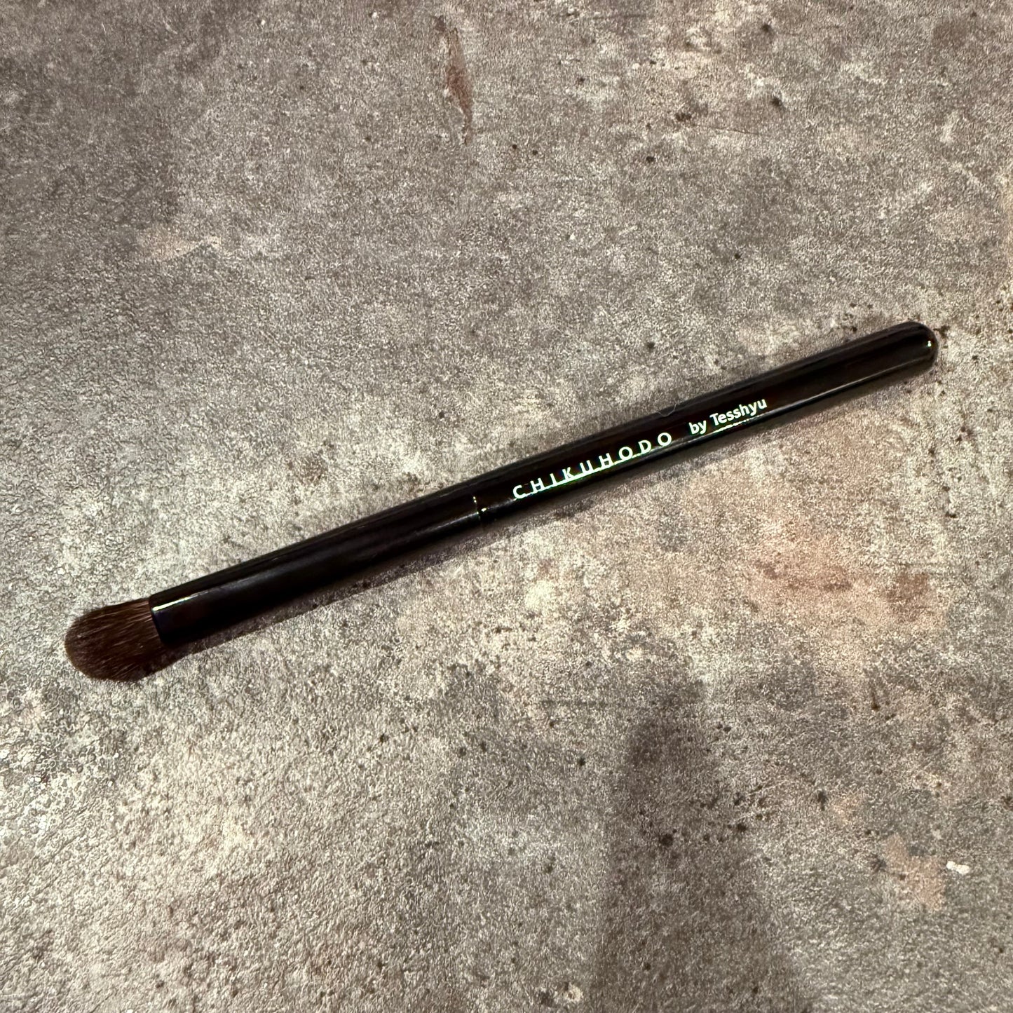 CHIKUHODO Z12 eyeshadow brush gray squirrel Z series