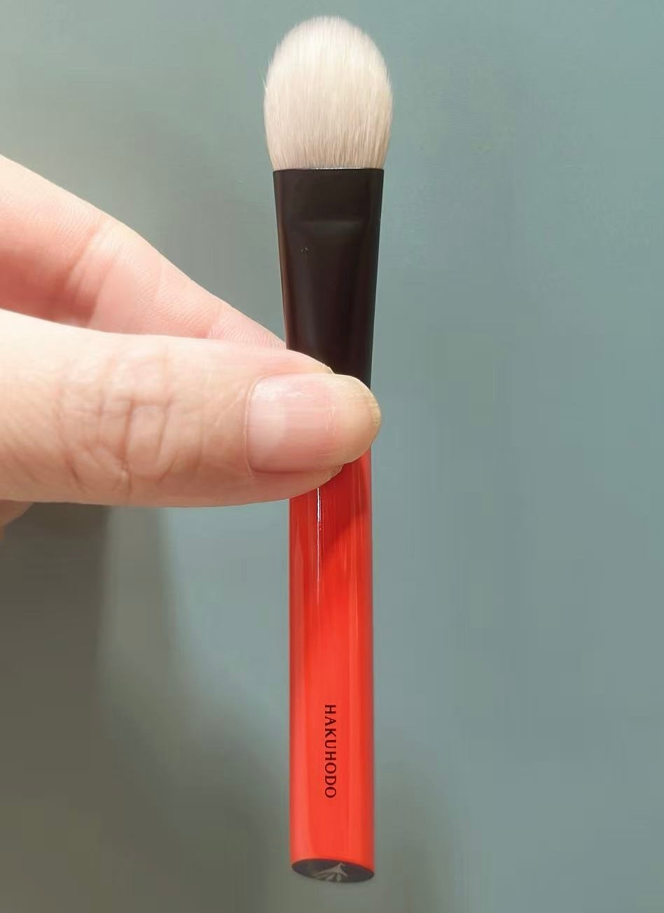 HAKUHODO eyeshadow brush 01 BK flat round S series PORTABLE goat hair