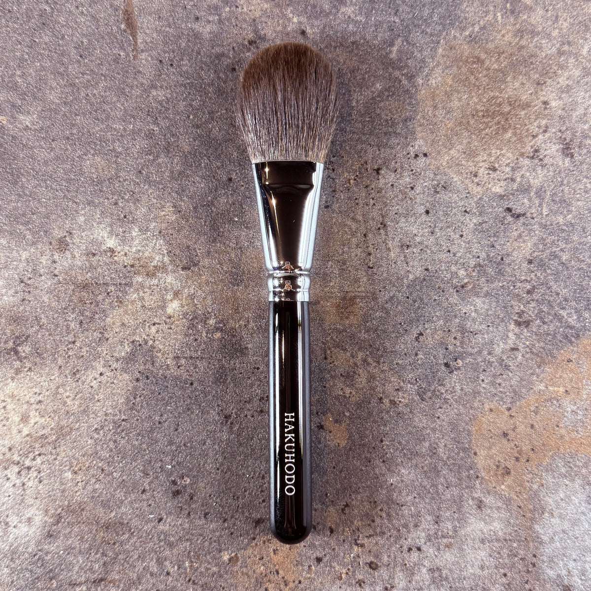 HAKUHODO older version Cheek Brush Limited Vintage Gray Squirrel
