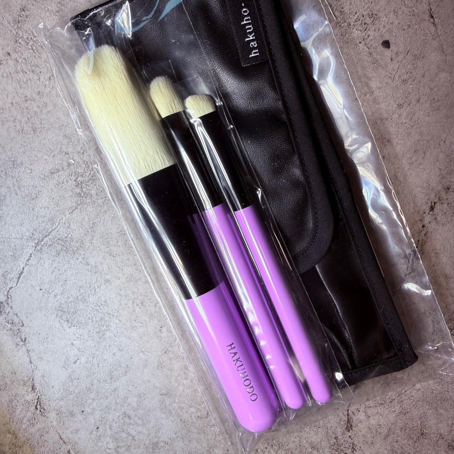 HAKUHODO limited makeup brush set