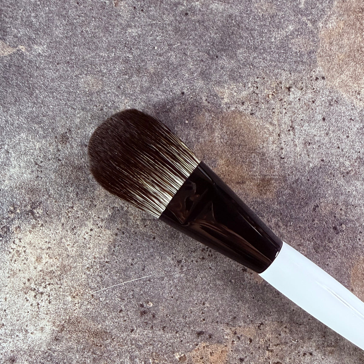 KOYUDO Outlet Black Fox Face Brush S with Complimentary Weasel Hair Lip Brush