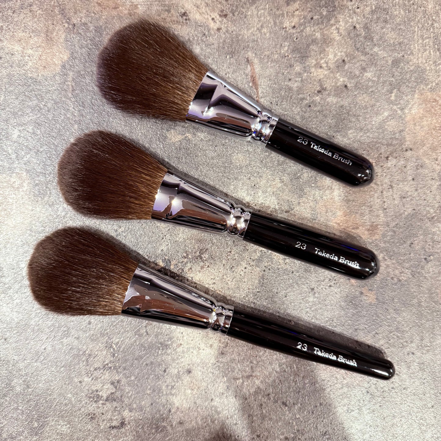 Takeda brush Outlet face brush 23SQU gray squirrel