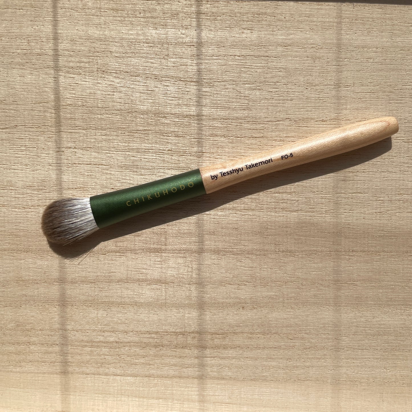 CHIKUHODO FO-5 Eyeshadow brush L,FO Series,Silver fox