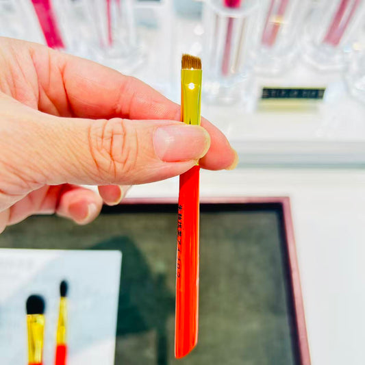 HAKUHODO eyebrow eyeliner brush S series PORTABLE kolinsky