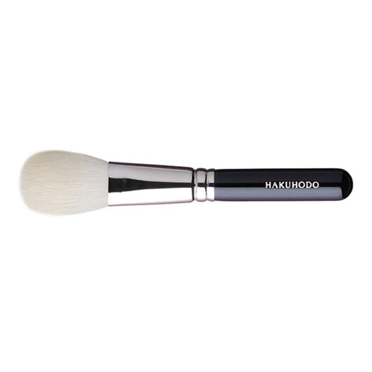 HAKUHODO J110 cheek brush round flat goat hair