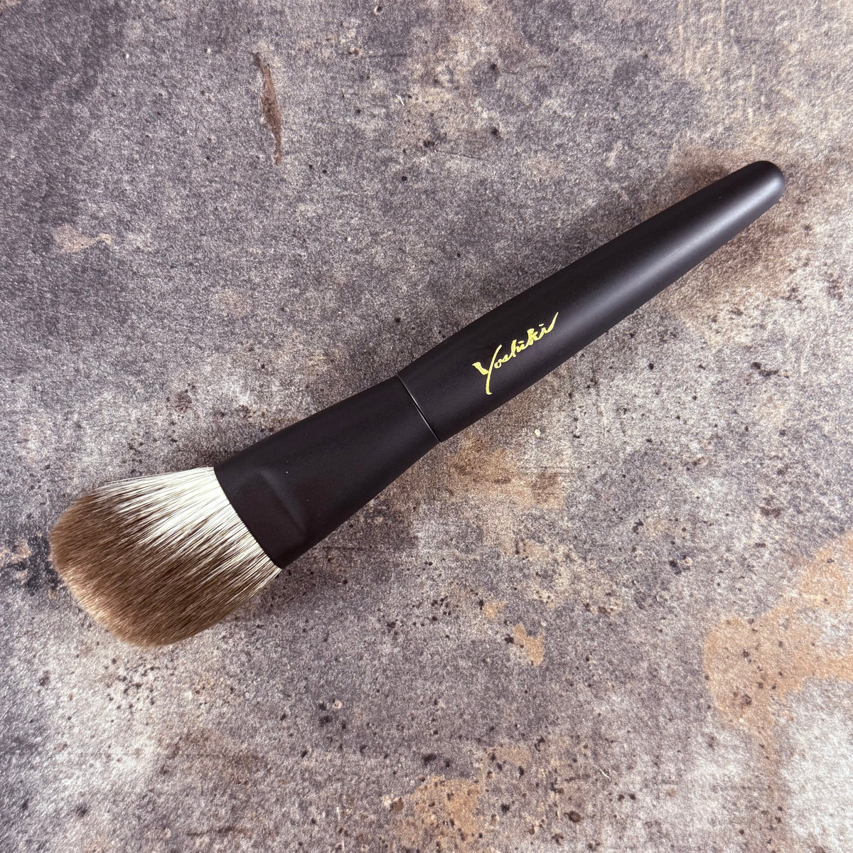 KOYUDO outlet makeup brush Powder Brush Angle Silver Fox