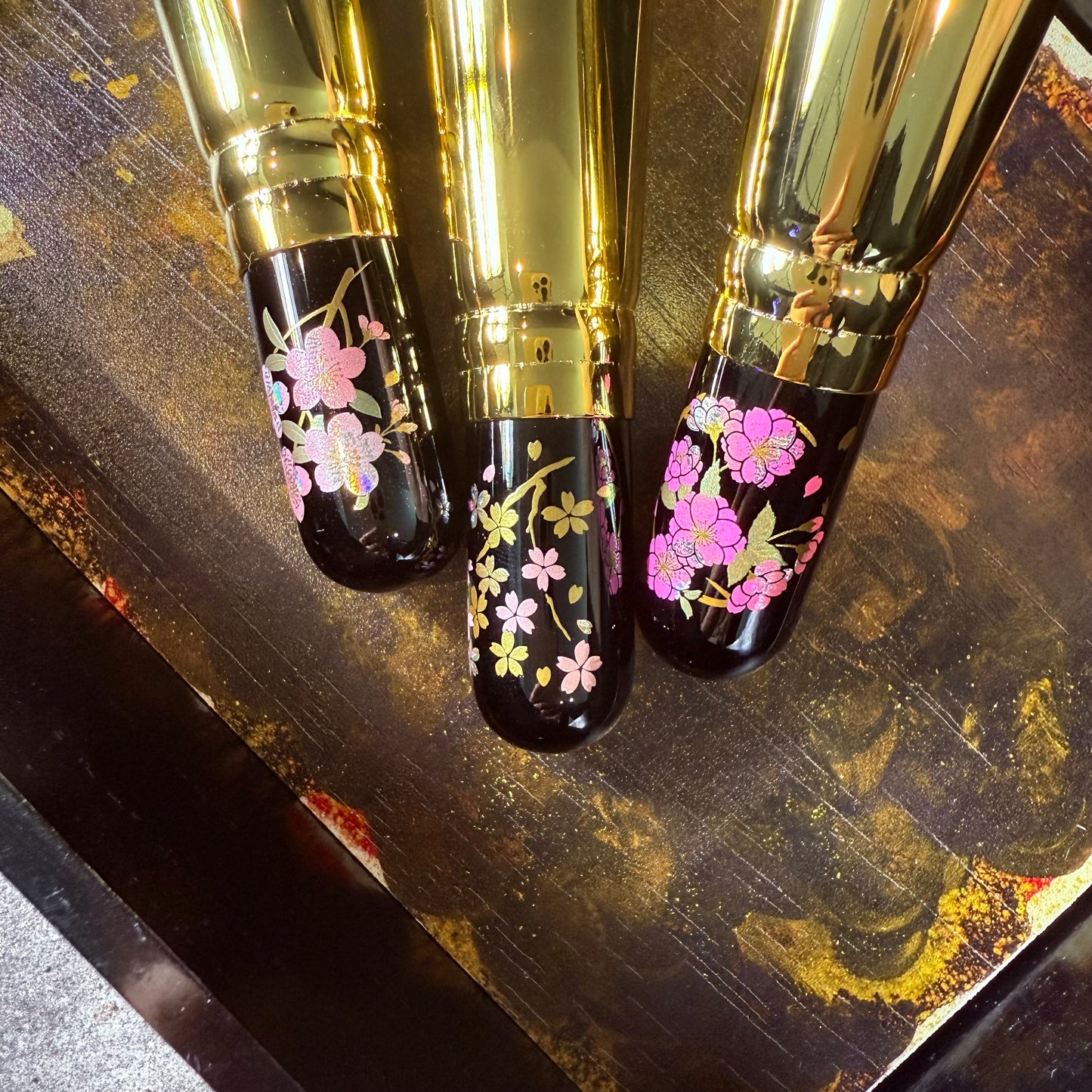 EIHODO WPP-1 powder/setting brush round gray squirrel makie design