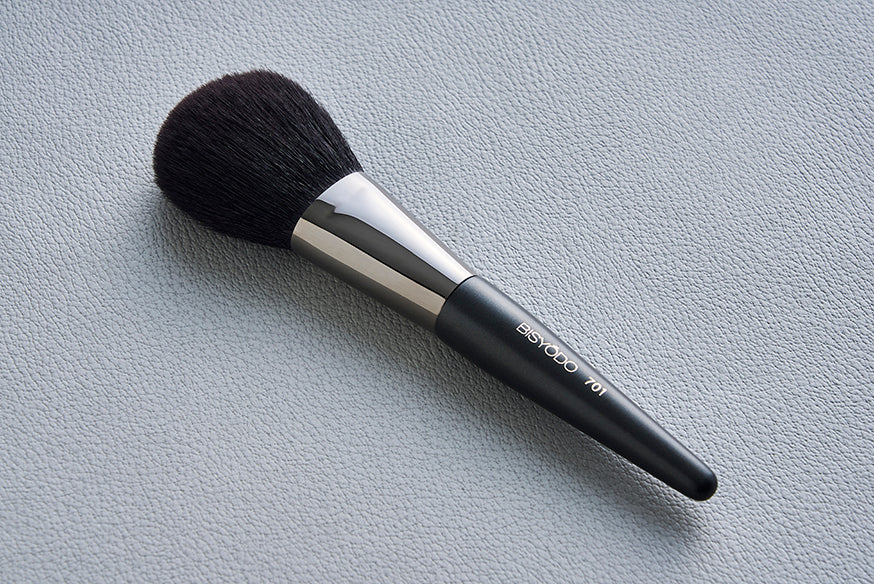 BISYODO T-701 Powder Brush,round flat,sokoho goat hair,TSUMUGI serise