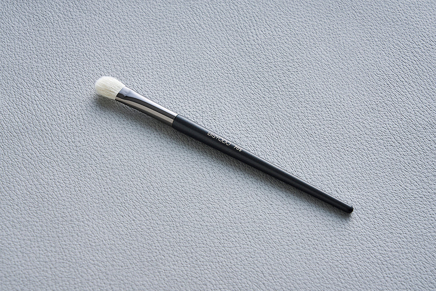 BISYODO T-705 eyeshadow brush,round flat,sokoho goat,TSUMUGI serise