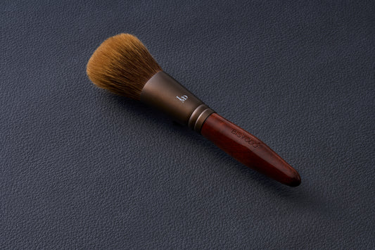 BISYODO Powder brush L L-P01 limited edition Pine squirrel serise