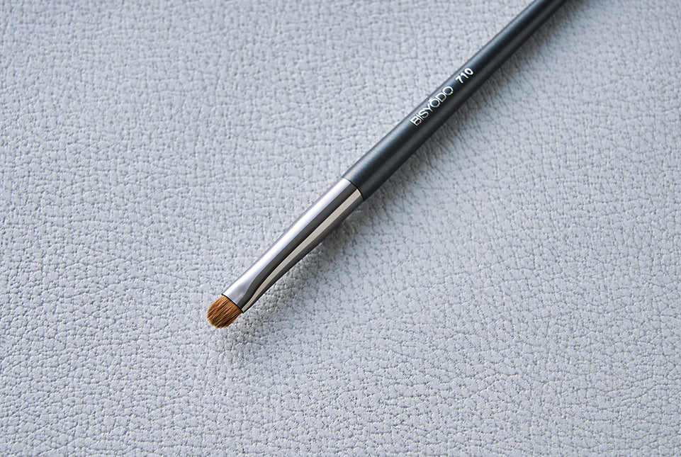 BISYODO T-710 Shadow Liner Brush,weasel,TSUMUGI serise