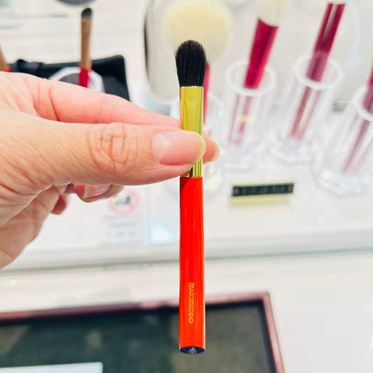 HAKUHODO eyeshadow brush No.2 S series PORTABLE