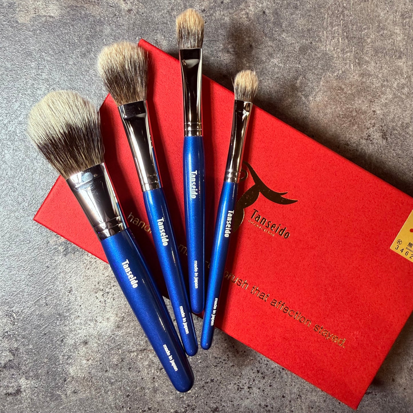 Tanseido Limited Edition CQ make up brush set White Pine squirrel